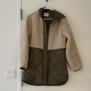 Old Navy Green and Cream Puffer Jacket
